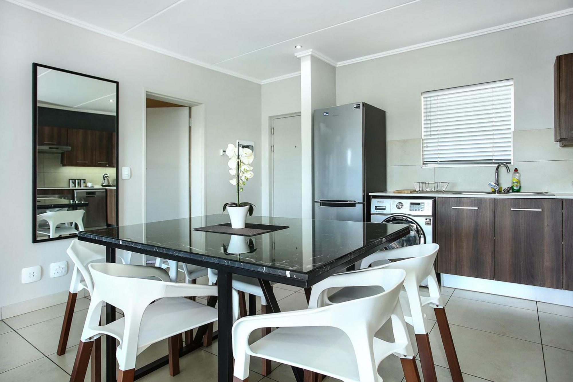 Epic Lifestyle Apartment Sandton Johannesburg Exterior photo